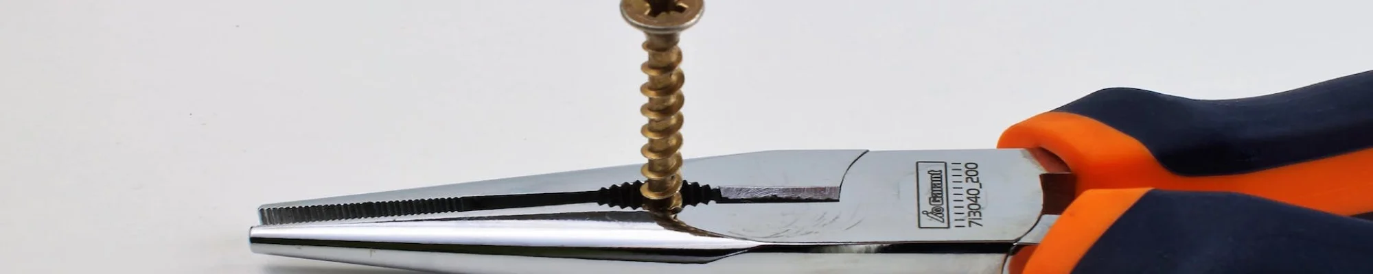 pliers