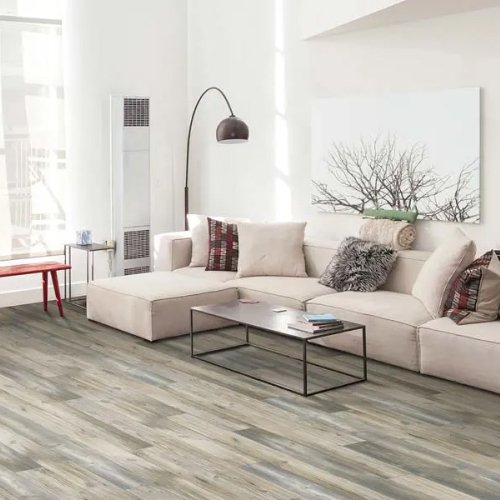 Luxury vinyl flooring in Shelby Township, MI from Main Floor Covering